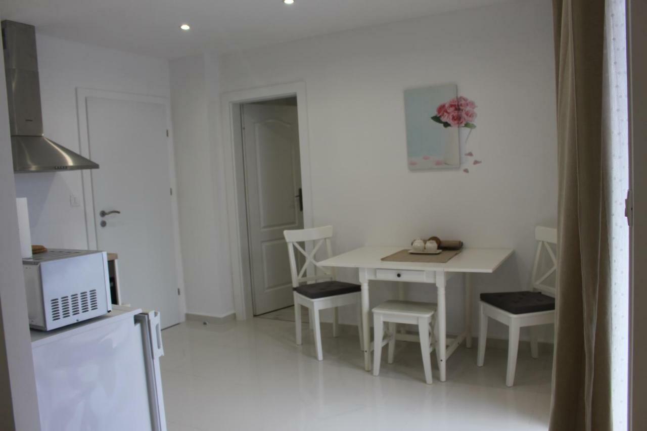 Apartments Helena Бибинє Екстер'єр фото